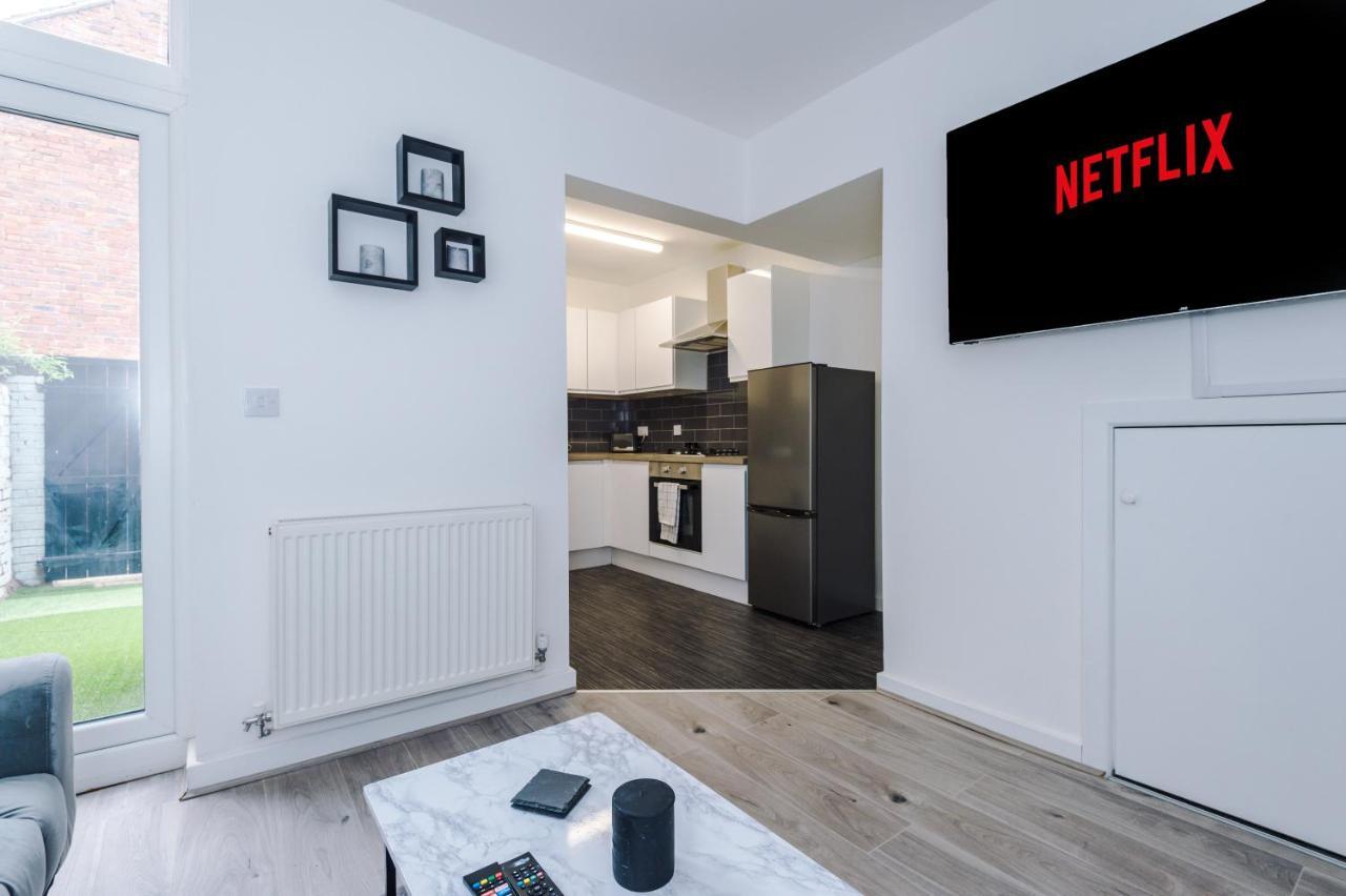 Vila Cosy 3 Bed 3 Bath House - Central Liverpool -Self Check-In & Free Parking! Exteriér fotografie