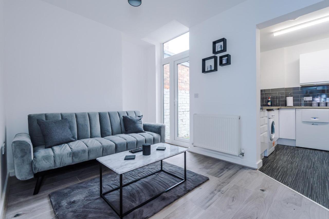 Vila Cosy 3 Bed 3 Bath House - Central Liverpool -Self Check-In & Free Parking! Exteriér fotografie